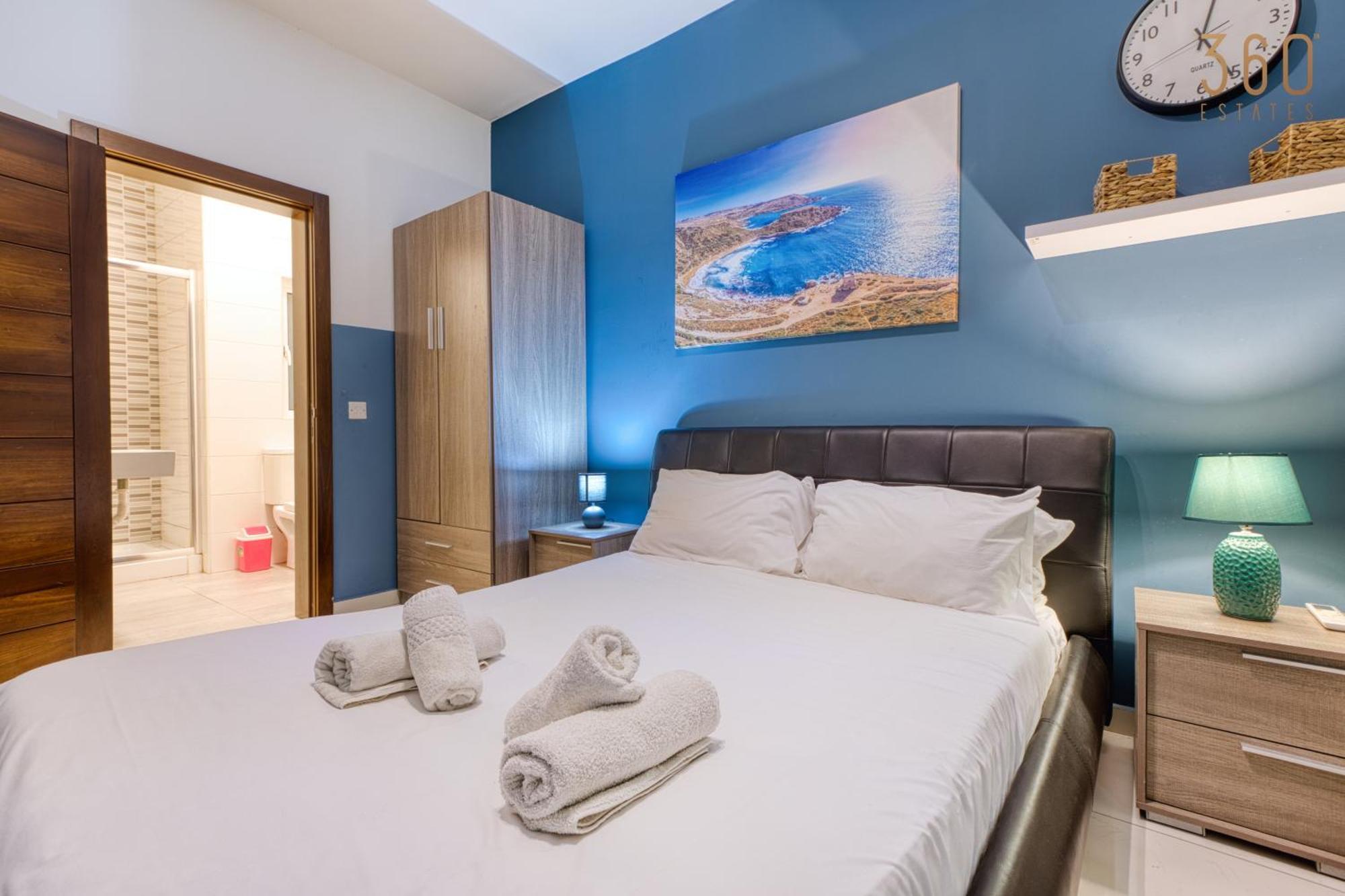 A Lovely 3 Bedroom, 3 Baths Home In The Centre Of Gzira By 360 Estates Exterior photo