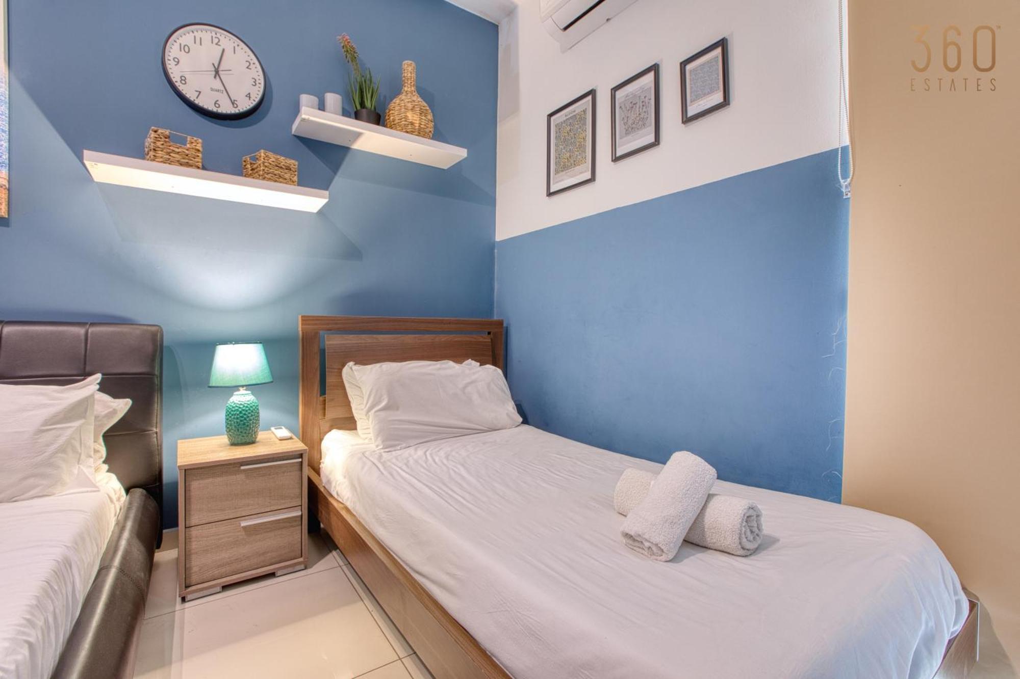 A Lovely 3 Bedroom, 3 Baths Home In The Centre Of Gzira By 360 Estates Exterior photo